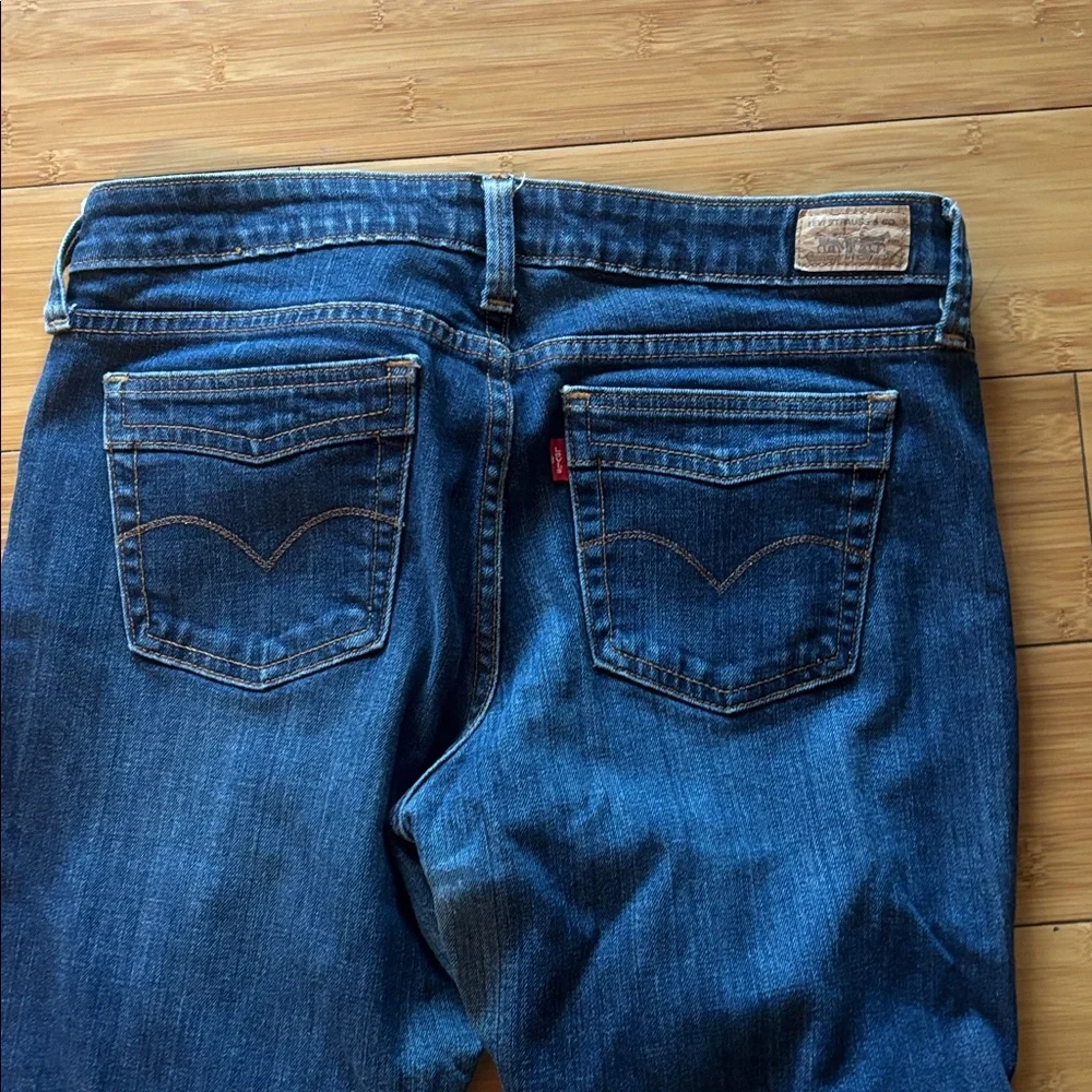 Classic Bootcut Levi Blue Women's Jeans - Picture 5 of 5